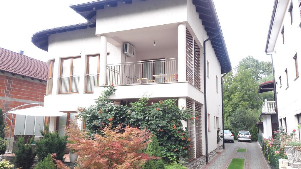 Farah Superior Apartments Bihać Kültér fotó